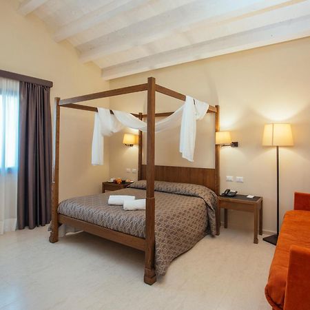 Отель Firriato Hospitality - Baglio Soria Трапани Экстерьер фото